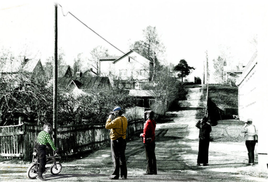 Koivistonmäki, valokuvanäyttelyn juliste, rajattu versio.